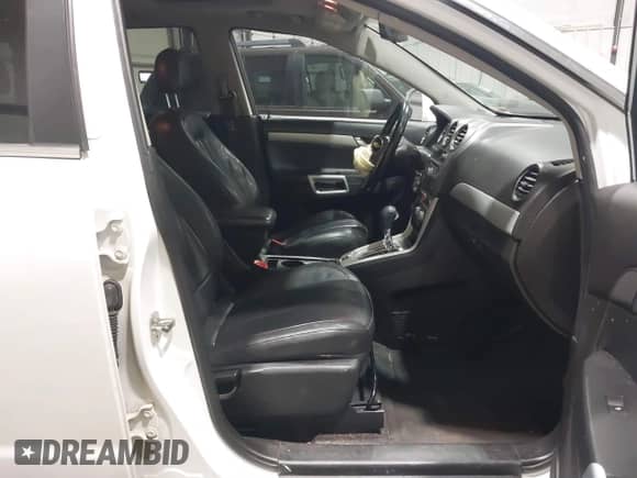 2012 Chevrolet Captiva Sport LTZ with VIN 3GNFL4E54CS643193, listed as a IAAI auction lot 41157173 with 187,564 mi miles and . Bid and sale history available at DreamBid. Image 5.