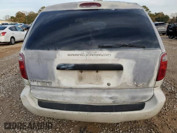 2004 Dodge Caravan SE with VIN 1D4GP24RX4B602531, listed as a Copart auction lot 49428905 with 278,544 mi miles and Salvage title. Bid and sale history available at DreamBid. Image 6.