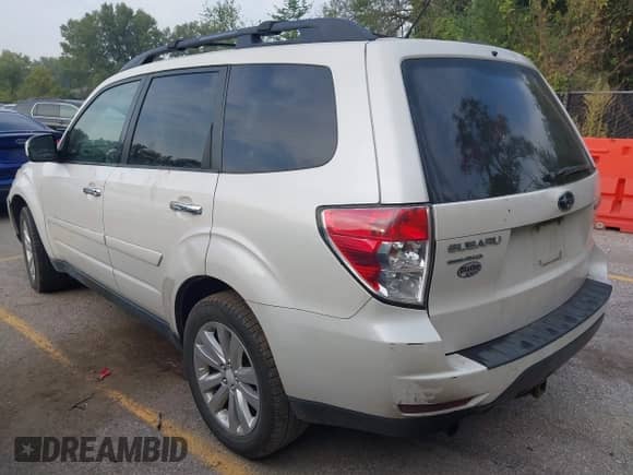 2012 Subaru Forester X Limited z VIN JF2SHBEC9CH440905, wystawiony jako IAAI lot #43238587 z przebiegiem 190 878 mil mil oraz . Historia ofert i sprzedaży dostępna na DreamBid. Obrazek 3.