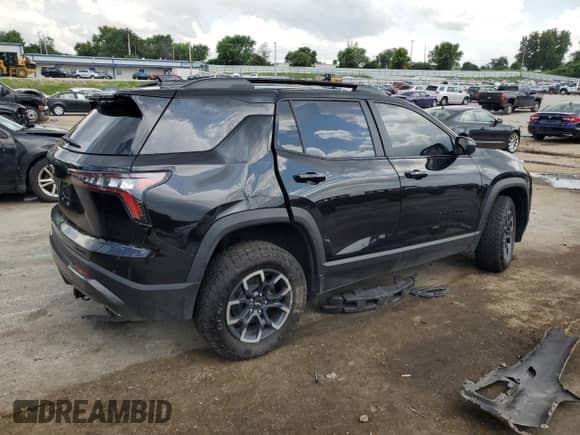 2025 Chevrolet Equinox AWD ACTIV with VIN 3GNAXSEG9SL189729, listed as a Copart auction lot 65902915 with Not provided miles and Salvage title. Bid and sale history available at DreamBid. Image 3.