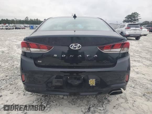 2019 Hyundai Sonata SE с VIN 5NPE24AF3KH781614, выставлен на аукционе Copart как лот 84829795 с пробегом 80 989 миль миль и Списание • Salvage title. История ставок и продаж доступна на DreamBid. Изображение 6.