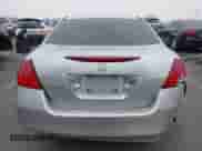 2006 Honda Accord VP с VIN 1HGCM56156A013734, выставлен на аукционе IAAI как лот 42973923 с пробегом 86 396 миль миль и . История ставок и продаж доступна на DreamBid. Изображение 17.