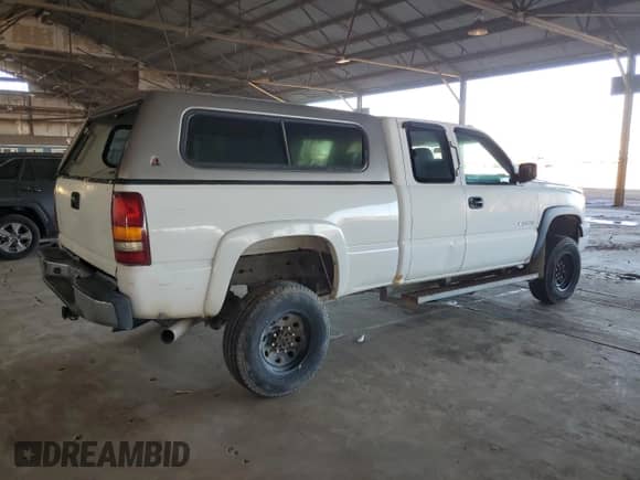 2005 Chevrolet Silverado 2500HD LS с VIN 1GCHK29U45E227006, выставлен на аукционе Copart как лот 89525615 с пробегом 274 586 миль миль и Чистый • Clean title. История ставок и продаж доступна на DreamBid. Изображение 3.