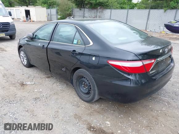 2017 Toyota Camry Hybrid LE с VIN 4T1BD1FK2HU207419, выставлен на аукционе IAAI как лот 42147502 с пробегом 170 645 миль миль и . История ставок и продаж доступна на DreamBid. Изображение 3.