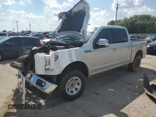 2017 Ford F-150 XL z VIN 1FTEW1EF5HKD24472, wystawiony jako Copart lot #71850415 z przebiegiem Nie podano mil oraz Szkoda całkowita • Salvage title. Historia ofert i sprzedaży dostępna na DreamBid. Obrazek 1.