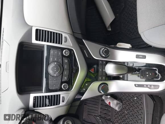 2014 Chevrolet Cruze 1LT с VIN 1G1PC5SB5E7431796, выставлен на аукционе IAAI как лот 43197703 с пробегом 74 339 миль миль и . История ставок и продаж доступна на DreamBid. Изображение 11.