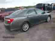 2013 Toyota Camry LE z VIN 4T1BD1FKXDU066965, wystawiony jako IAAI lot #43027264 z przebiegiem 98 455 mil mil oraz . Historia ofert i sprzedaży dostępna na DreamBid. Obrazek 4.