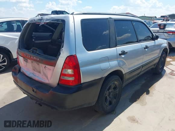 2005 Subaru Forester X with VIN JF1SG63625G745103, listed as a IAAI auction lot 43128883 with 184,374 mi miles and . Bid and sale history available at DreamBid. Image 4.