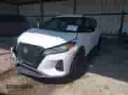 2023 Nissan Kicks SR с VIN 3N1CP5DV0PL571645, выставлен на аукционе IAAI как лот 42587064 с пробегом 28 345 миль миль и . История ставок и продаж доступна на DreamBid. Изображение 16.