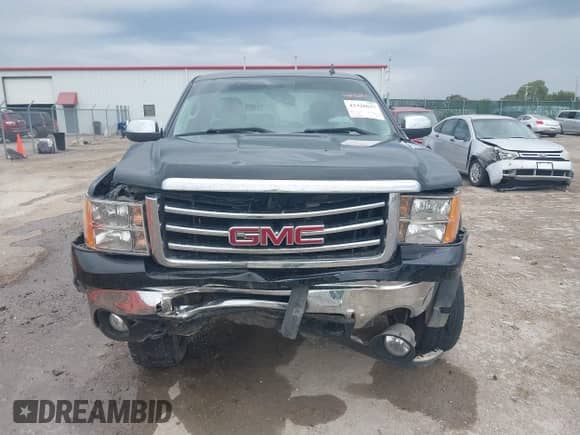 2013 GMC Sierra 1500 SLE z VIN 1GTR2VE71DZ199937, wystawiony jako IAAI lot #43426027 z przebiegiem 112 140 mil mil oraz . Historia ofert i sprzedaży dostępna na DreamBid. Obrazek 12.