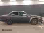 1990 Toyota Camry z VIN 4T1VV22E7LU030830, wystawiony jako IAAI lot #41971964 z przebiegiem 164 488 mil mil oraz . Historia ofert i sprzedaży dostępna na DreamBid. Obrazek 13.