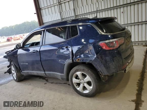 2018 Jeep Compass Latitude z VIN 3C4NJCBB4JT300597, wystawiony jako Copart lot #66978695 z przebiegiem 87 685 mil mil oraz Szkoda całkowita • Salvage title. Historia ofert i sprzedaży dostępna na DreamBid. Obrazek 2.