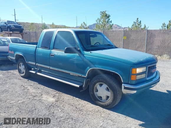 1997 GMC Sierra 1500 с VIN 2GTEK19R8V1555720, выставлен на аукционе IAAI как лот 43450810 с пробегом 177 429 миль миль и . История ставок и продаж доступна на DreamBid. Изображение 1.