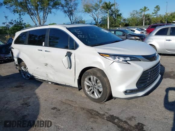 2024 Toyota Sienna Limited z VIN 5TDZRKEC6RS209376, wystawiony jako IAAI lot #41901916 z przebiegiem 20 452 mil mil oraz . Historia ofert i sprzedaży dostępna na DreamBid. Obrazek 1.