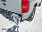 2010 Chevrolet Silverado 1500 LS с VIN 1GCSKREA6AZ246539, выставлен на аукционе IAAI как лот 43198235 с пробегом 127 043 миль миль и . История ставок и продаж доступна на DreamBid. Изображение 6.