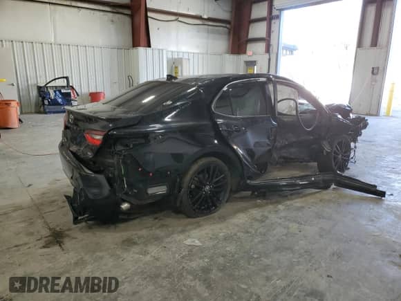 2022 Toyota Camry SE с VIN 4T1G11AK0NU697960, выставлен на аукционе Copart как лот 90143175 с пробегом Не указан миль и Чистый • Clean title. История ставок и продаж доступна на DreamBid. Изображение 3.