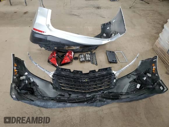 2022 Chevrolet Equinox LT with VIN 3GNAXTEV5NL176193, listed as a Copart auction lot 64128805 with 42,404 mi miles and Clean title. Bid and sale history available at DreamBid. Image 13.