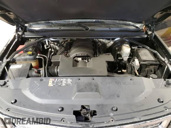 2018 Chevrolet Tahoe LS z VIN 1GNSKAKC2JR365106, wystawiony jako Copart lot #85100975 z przebiegiem 159 347 mil mil oraz Szkoda całkowita • Salvage title. Historia ofert i sprzedaży dostępna na DreamBid. Obrazek 12.