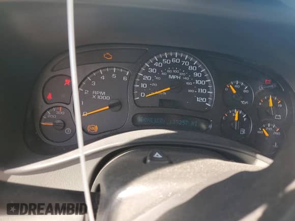 2005 Chevrolet Suburban LT z VIN 3GNGC26U65G247934, wystawiony jako Copart lot #81658805 z przebiegiem 139 357 mil mil oraz Szkoda całkowita • Salvage title. Historia ofert i sprzedaży dostępna na DreamBid. Obrazek 9.