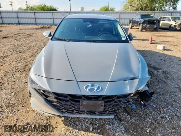 2022 Hyundai Elantra SEL с VIN KMHLM4AG1NU253635, выставлен на аукционе Copart как лот 80023705 с пробегом 59 824 миль миль и Списание • Salvage title. История ставок и продаж доступна на DreamBid. Изображение 5.