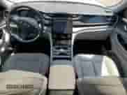 2023 Jeep Grand Cherokee Overland z VIN 1C4RJHDG2PC579835, wystawiony jako Copart lot #57236365 z przebiegiem 7 153 mil mil oraz Szkoda całkowita • Salvage title. Historia ofert i sprzedaży dostępna na DreamBid. Obrazek 8.