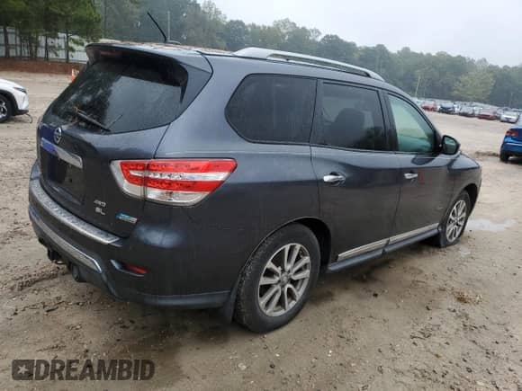 2014 Nissan Pathfinder Platinum Hybrid with VIN 5N1CR2MM9EC652791, listed as a Copart auction lot 84707585 with 123,115 mi miles and Clean title. Bid and sale history available at DreamBid. Image 3.