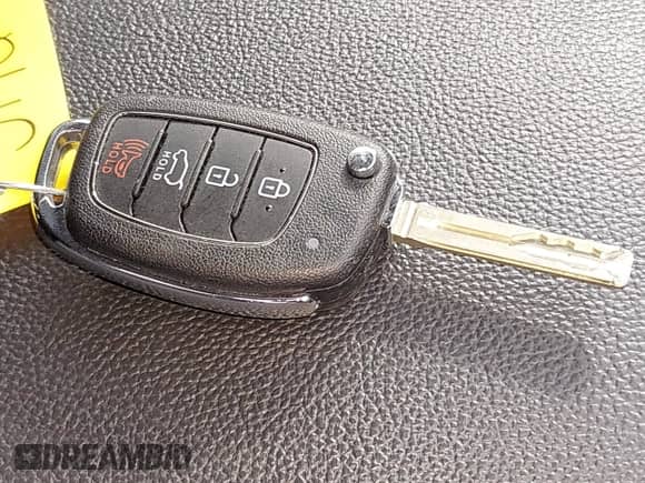 2018 Hyundai Tucson SEL with VIN KM8J3CA46JU718026, listed as a IAAI auction lot 43357509 with 65,844 mi miles and . Bid and sale history available at DreamBid. Image 11.