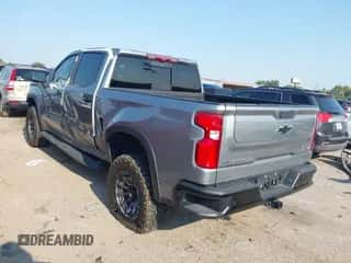 2024 Chevrolet Silverado 1500 ZR2 with VIN 3GCUDHEL2RG463936, listed as a IAAI auction lot 43070567 with 21,589 mi miles and . Bid and sale history available at DreamBid. Image 3.