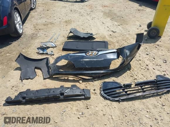 2012 Hyundai Veloster w/Black Int с VIN KMHTC6AD0CU056828, выставлен на аукционе IAAI как лот 42611623 с пробегом 136 242 миль миль и . История ставок и продаж доступна на DreamBid. Изображение 12.