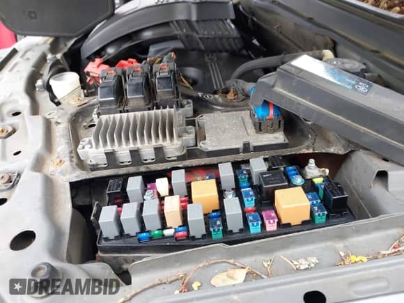 2008 Saturn VUE Green Line with VIN 3GSCL93Z78S664761, listed as a IAAI auction lot 41818677 with Not provided miles and . Bid and sale history available at DreamBid. Image 6.