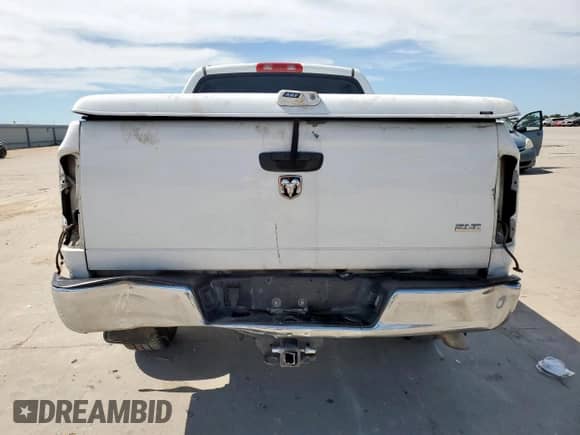 2007 Dodge 2500 SLT with VIN 3D7KR28C97G704220, listed as a Copart auction lot 58014615 with 117,506 mi miles and Salvage title. Bid and sale history available at DreamBid. Image 6.