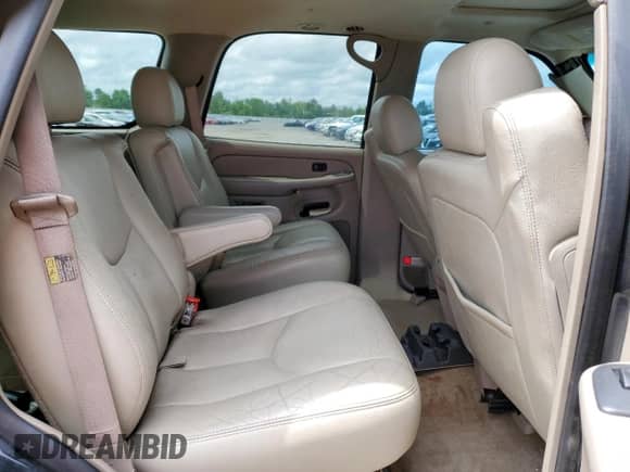 2004 Chevrolet Tahoe LS с VIN 1GNEK13Z34R154341, выставлен на аукционе Copart как лот 57023455 с пробегом 226 359 миль миль и Списание • Salvage title. История ставок и продаж доступна на DreamBid. Изображение 11.