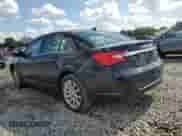 2014 Chrysler 200 Touring z VIN 1C3CCBBB3EN152299, wystawiony jako Copart lot #81837385 z przebiegiem 76 389 mil mil oraz Szkoda całkowita • Salvage title. Historia ofert i sprzedaży dostępna na DreamBid. Obrazek 2.