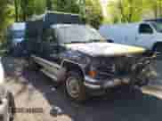 1995 Chevrolet Silverado 2500 с VIN 1GCFK24KXSZ147923, выставлен на аукционе Copart как лот 55606345 с пробегом Не указан миль и На запчасти • Non repairable. История ставок и продаж доступна на DreamBid. Изображение 4.