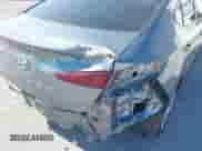 2019 Hyundai Elantra Value Edition z VIN KMHD84LF3KU806116, wystawiony jako IAAI lot #41803325 z przebiegiem 48 750 mil mil oraz . Historia ofert i sprzedaży dostępna na DreamBid. Obrazek 6.