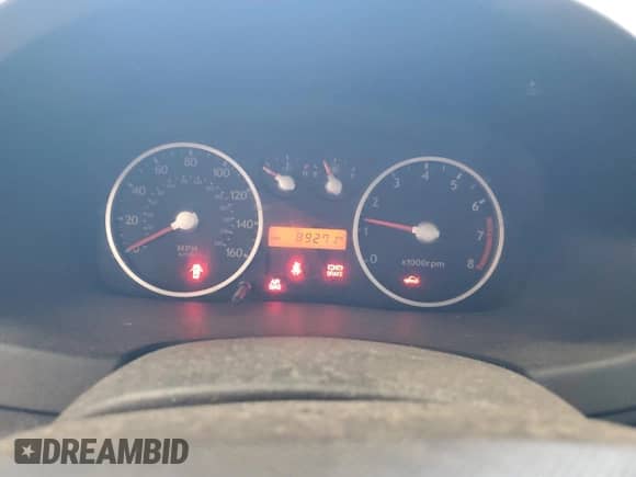 2004 Hyundai Tiburon GS z VIN KMHHM65D74U127053, wystawiony jako Copart lot #84396475 z przebiegiem 89 271 mil mil oraz Czysty tytuł • Clean title. Historia ofert i sprzedaży dostępna na DreamBid. Obrazek 9.
