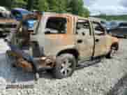 2004 Chevrolet Tahoe Z71 with VIN 1GNEK13Z84R272966, listed as a Copart auction lot 71785195 with Not provided miles and Salvage title. Bid and sale history available at DreamBid. Image 3.