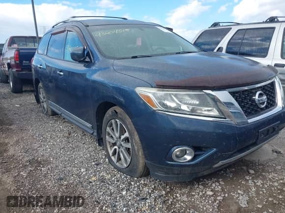 2013 Nissan Pathfinder SV with VIN 5N1AR2MM3DC683900, listed as a IAAI auction lot 43204375 with 180,429 mi miles and . Bid and sale history available at DreamBid. Image 6.