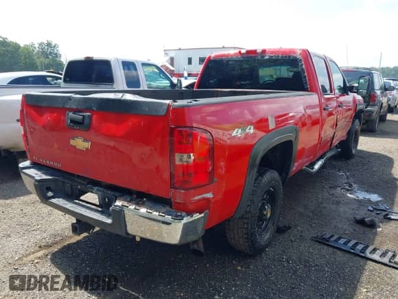 2007 Chevrolet Silverado 2500HD 1LT с VIN 1GCHK23K67F524198, выставлен на аукционе IAAI как лот 42828940 с пробегом 307 079 миль миль и . История ставок и продаж доступна на DreamBid. Изображение 4.