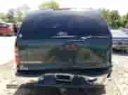 2003 Chevrolet Suburban LT z VIN 1GNEC16Z13J133476, wystawiony jako Copart lot #68215284 z przebiegiem 248 863 mil mil oraz Nie do naprawy • Non repairable. Historia ofert i sprzedaży dostępna na DreamBid. Obrazek 6.