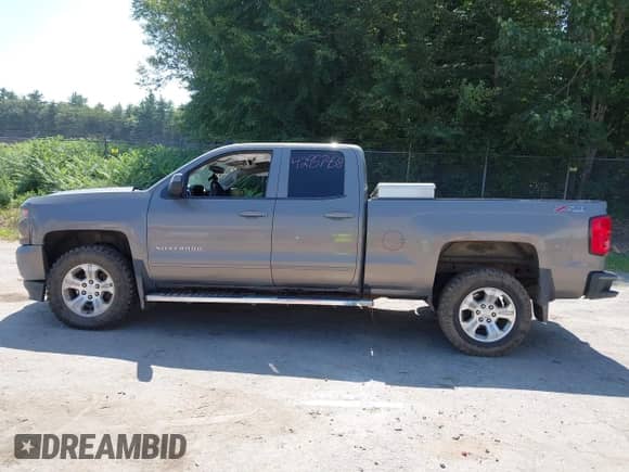 2017 Chevrolet Silverado 1500 LT с VIN 1GCVKREC1HZ228085, выставлен на аукционе IAAI как лот 42957458 с пробегом 121 949 миль миль и . История ставок и продаж доступна на DreamBid. Изображение 14.