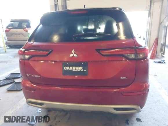 2023 Mitsubishi Outlander SEL z VIN JA4J4VA86PZ007318, wystawiony jako IAAI lot #41393202 z przebiegiem 18 116 mil mil oraz . Historia ofert i sprzedaży dostępna na DreamBid. Obrazek 17.