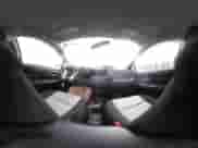 2015 Toyota Prius One z VIN JTDKDTB37F1098842, wystawiony jako IAAI lot #42599025 z przebiegiem 87 264 mil mil oraz . Historia ofert i sprzedaży dostępna na DreamBid. Obrazek 19.