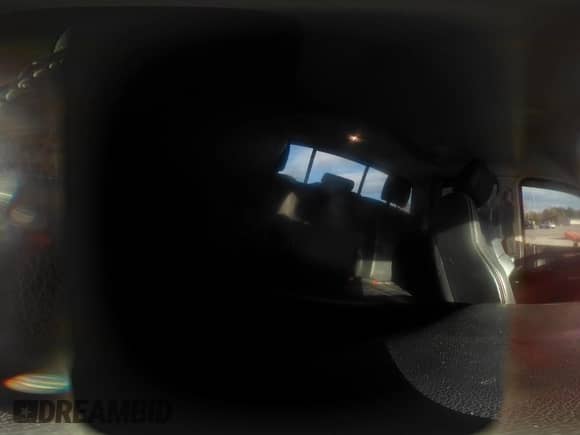 2015 Ram 1500 Laramie z VIN 1C6RR6JTXFS750714, wystawiony jako IAAI lot #41523751 z przebiegiem 138 951 mil mil oraz . Historia ofert i sprzedaży dostępna na DreamBid. Obrazek 19.