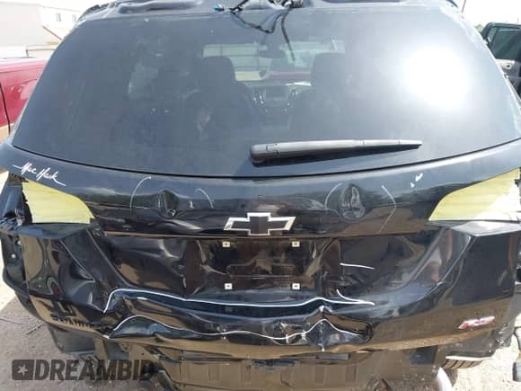 2024 Chevrolet Equinox RS z VIN 3GNAXMEG0RL166930, wystawiony jako IAAI lot #42622550 z przebiegiem 9 219 mil mil oraz . Historia ofert i sprzedaży dostępna na DreamBid. Obrazek 17.