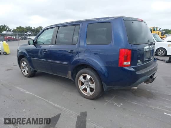 2013 Honda Pilot EX with VIN 5FNYF3H49DB027926, listed as a IAAI auction lot 43432815 with 224,066 mi miles and . Bid and sale history available at DreamBid. Image 3.