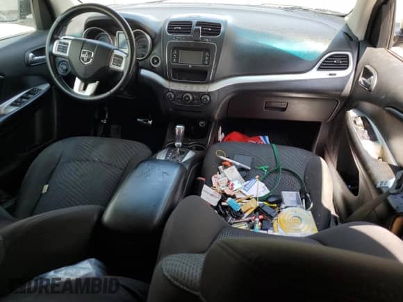 2018 Dodge Journey SXT с VIN 3C4PDCBG7JT322802, выставлен на аукционе Copart как лот 59688875 с пробегом 99 999 миль миль и Чистый • Clean title. История ставок и продаж доступна на DreamBid. Изображение 8.