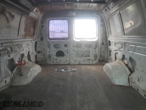 2008 Ford Econoline Cargo Commercial with VIN 1FTNE24W78DA44311, listed as a Copart auction lot 57152765 with 277,707 mi miles and Clean title. Bid and sale history available at DreamBid. Image 10.