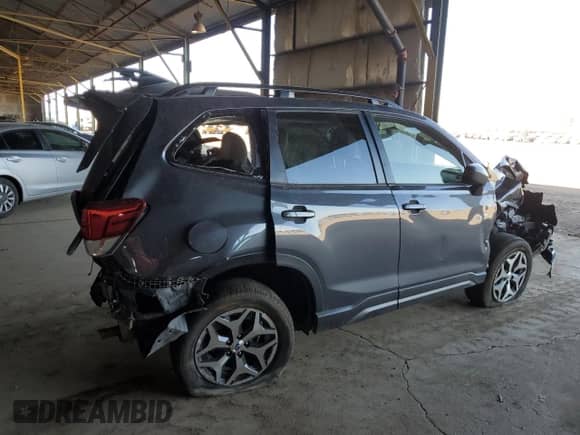 2022 Subaru Forester Premium z VIN JF2SKAEC8NH498132, wystawiony jako Copart lot #66314215 z przebiegiem 30 180 mil mil oraz Szkoda całkowita • Salvage title. Historia ofert i sprzedaży dostępna na DreamBid. Obrazek 3.