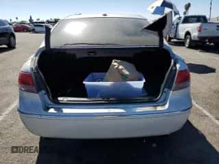 2008 Hyundai Azera Limited с VIN KMHFC46F38A309788, выставлен на аукционе Copart как лот 69347214 с пробегом Не указан миль и На запчасти • Non repairable. История ставок и продаж доступна на DreamBid. Изображение 6.